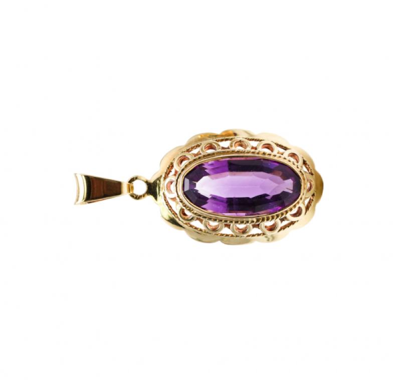 Antique Oval-cut Amethyst Pendant, 18k yellow gold