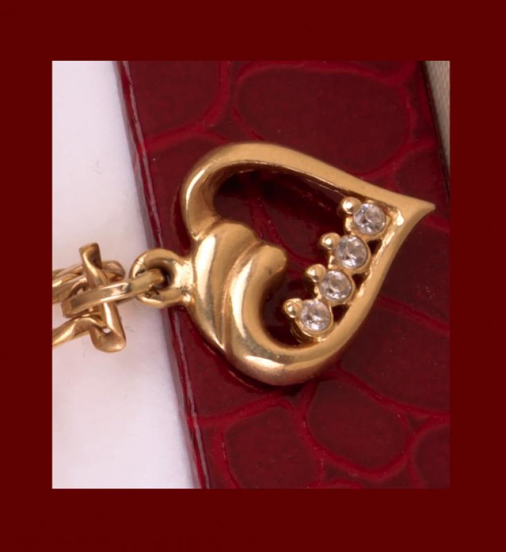 Diamond Heart Pendant, 22k yellow gold