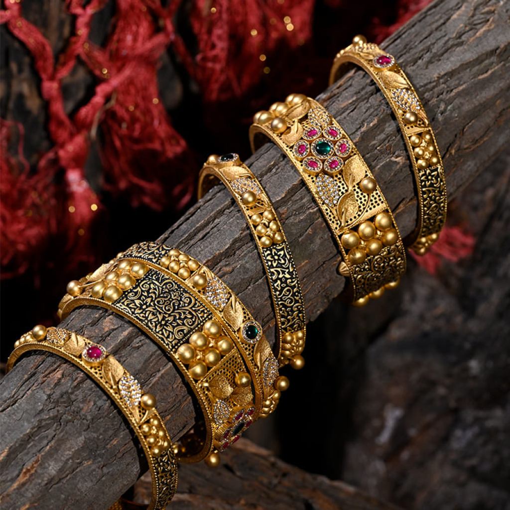 The Gold Bangle – 22KT Yellow Gold Elegance