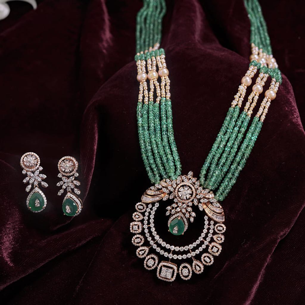 Traditional Gold Necklace  Bridal Jewelry Set with Kundan