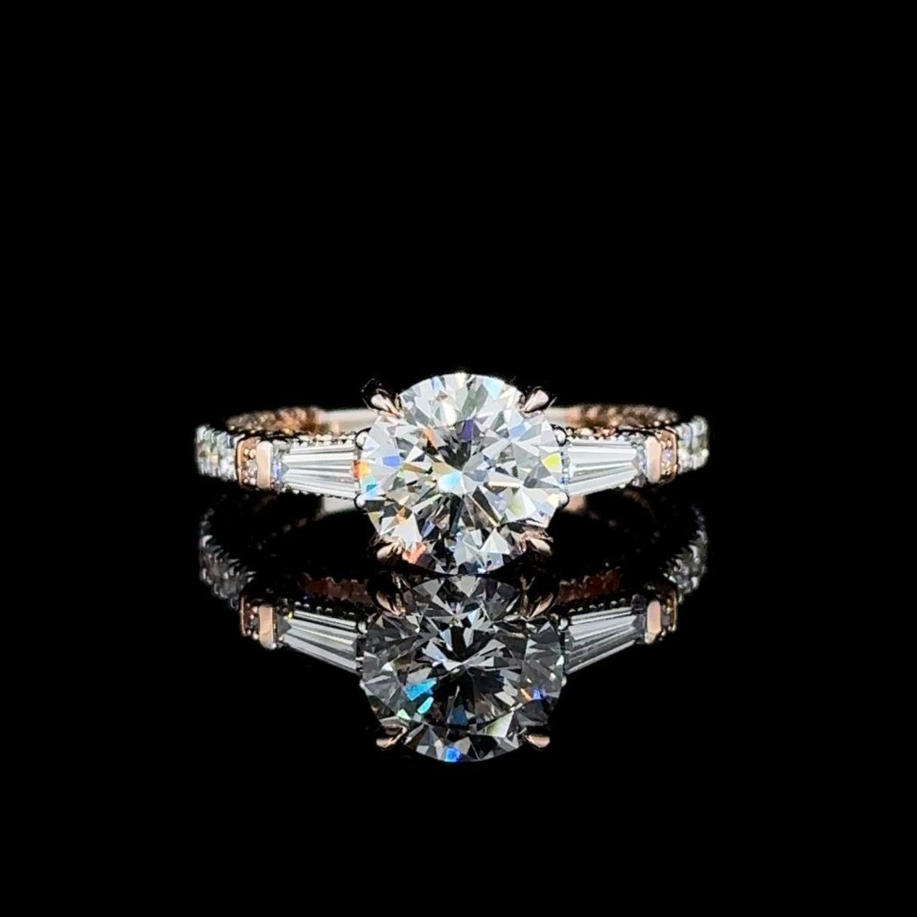 Beautiful 2 Ct Round Solitaire Diamond Ring