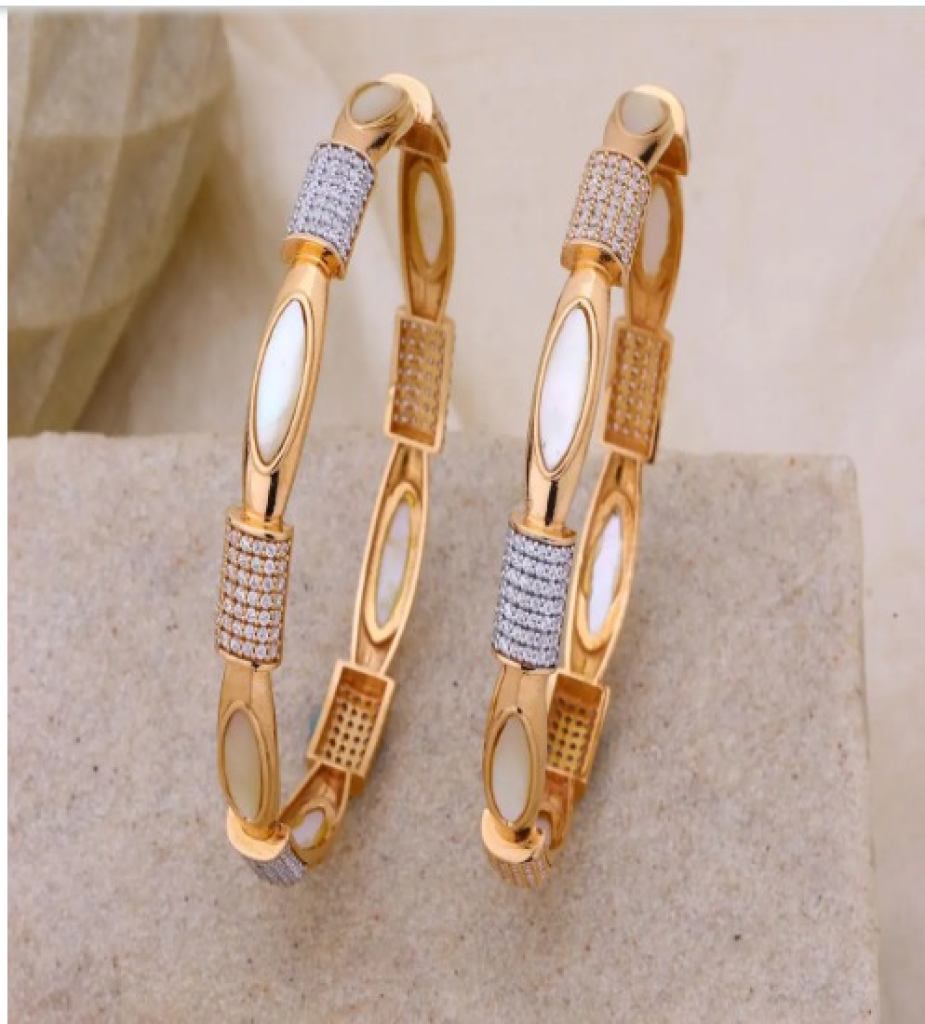 The Pearl Radiance Bangle Mother of Pearl Finish