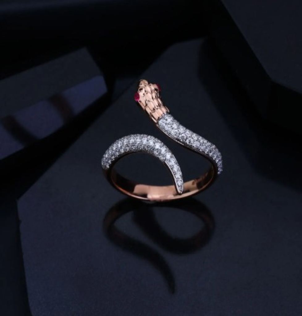 Serpenti Diamond Ring