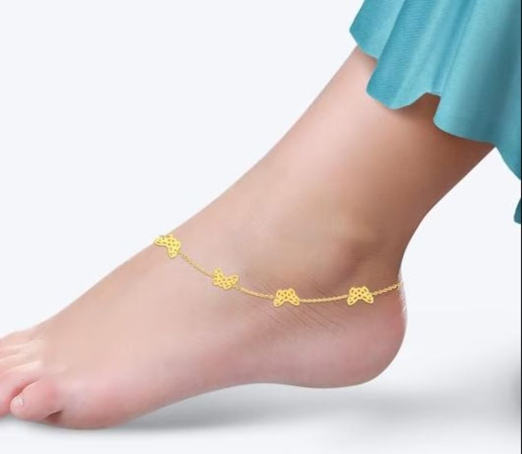 Beautiful Butterfly-Themed Gold Anklet