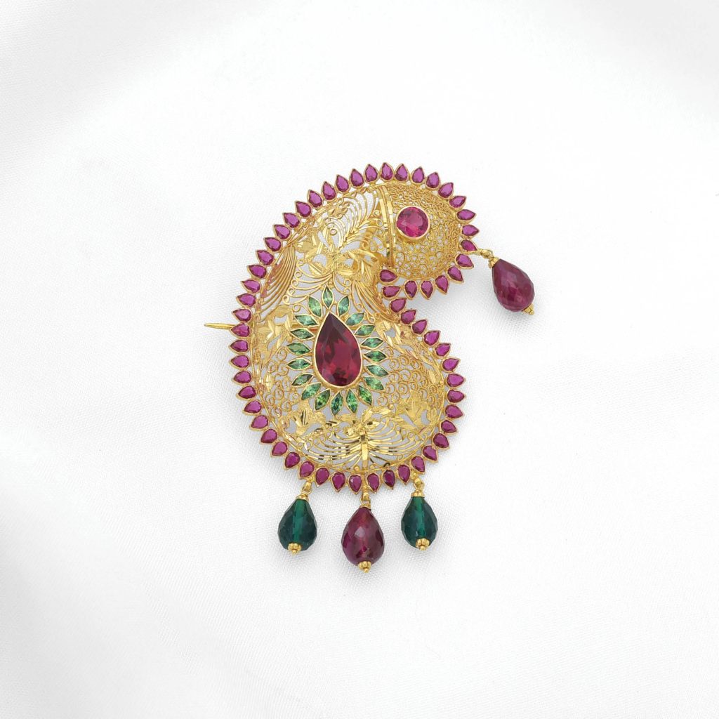 Royal Heirloom Brooch