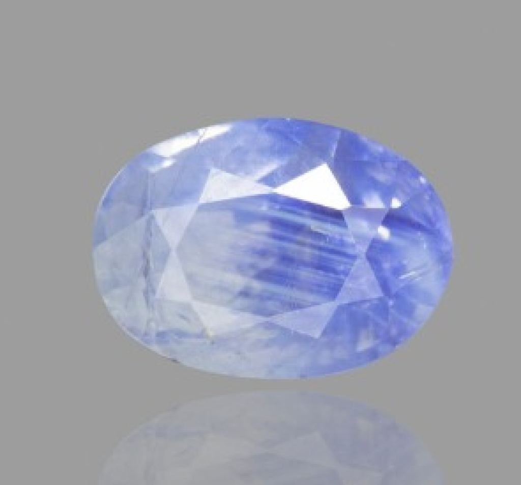 Kashmir Royal Oval Sapphire – 4.45 Carats