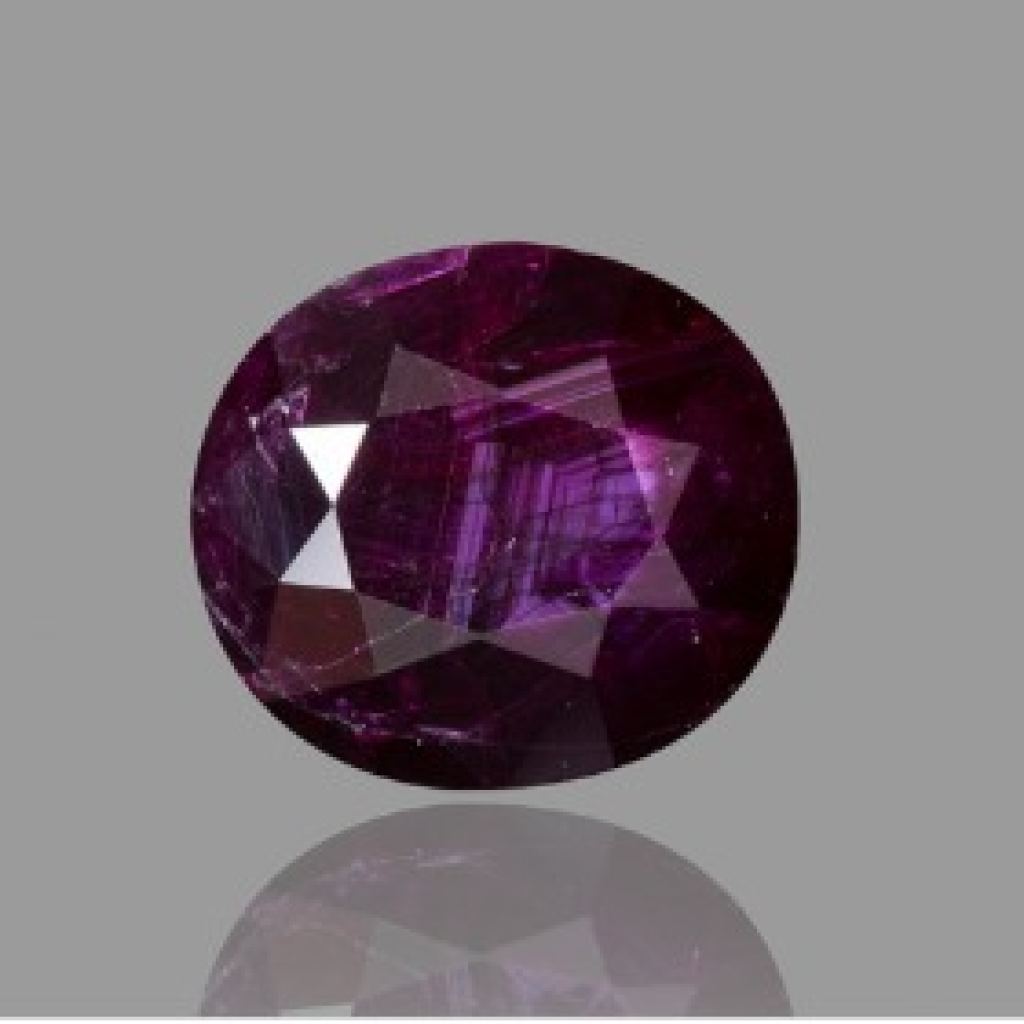 Tanzanian Flame – 4.36 ct Oval Ruby