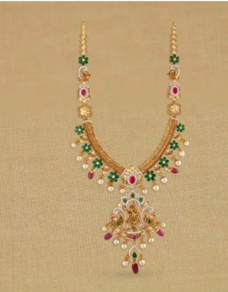 Regal Bridal Radiance Gold Set