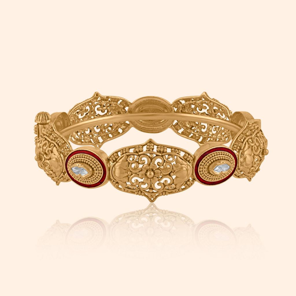 Meher Magnificence Oval Gold Bangle