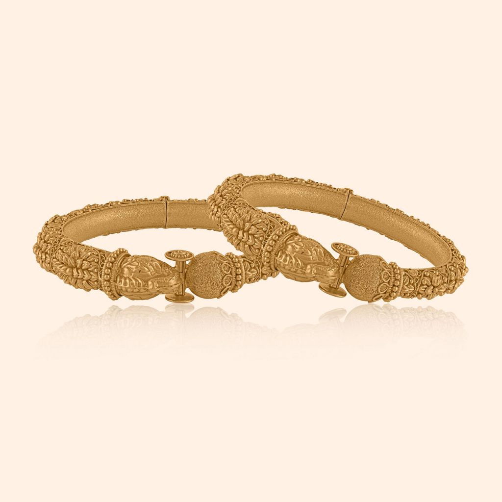 Gaj Mudra Gold Bangle
