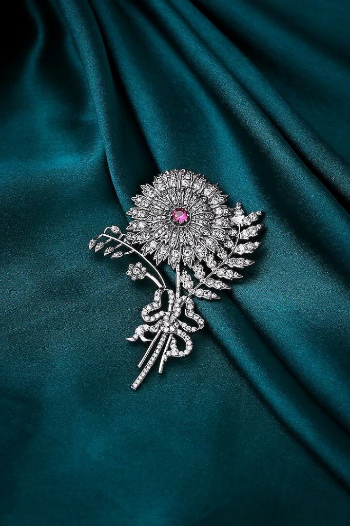 Antique Gold Flower Myth Brooch