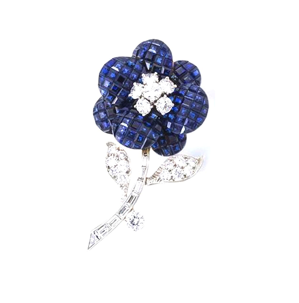 Princess-cut Blue Sapphire and Diamond Flower Brooch, 18k white gold