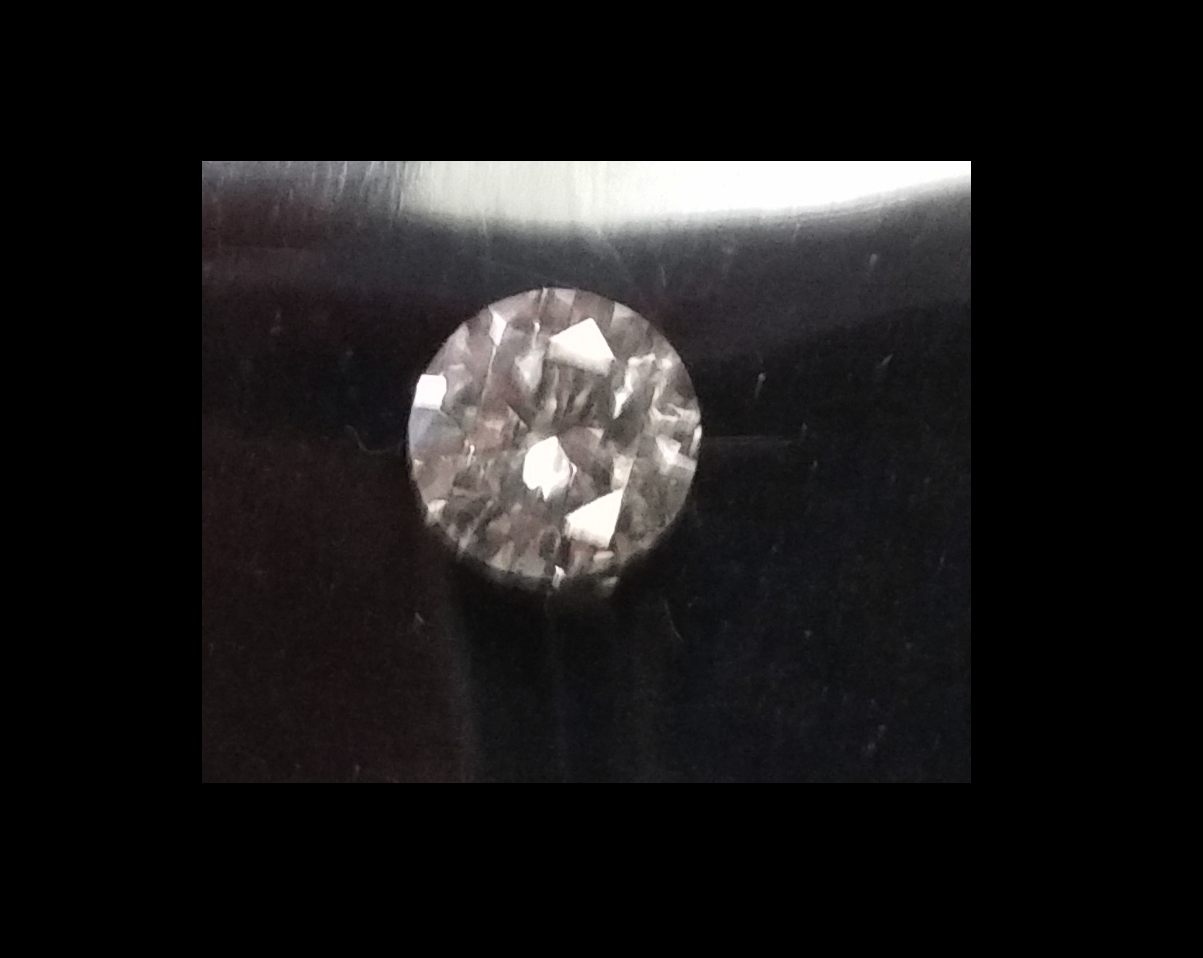 Round Brilliant-cut Diamond Stone, Colour: Clear