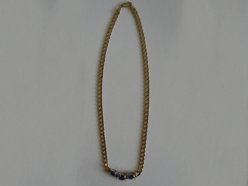 Oval Cabochon Blue Sapphire and Diamond Necklace, 18k yellow gold