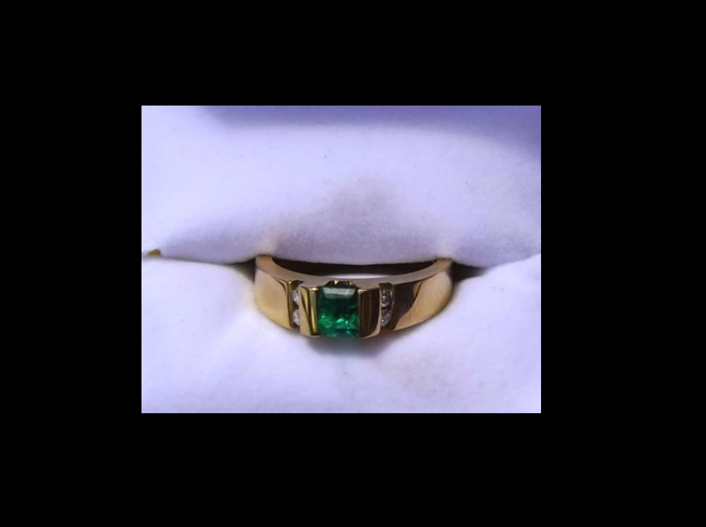 Emerald Cut Columbian Emerald and Diamond Ring, 18k yellow gold