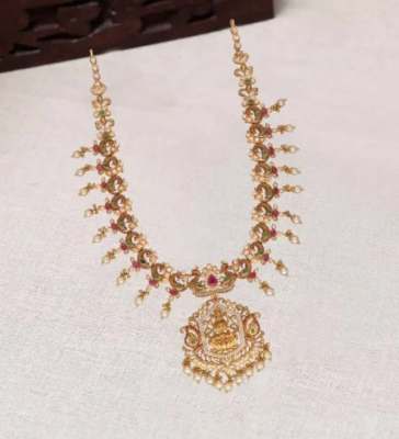 Eternal Vows Elegance Gold Jewellery Set