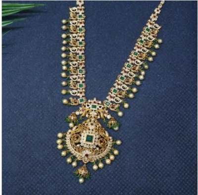 Swarna Utsav Royale Premium Gold Jewellery Set